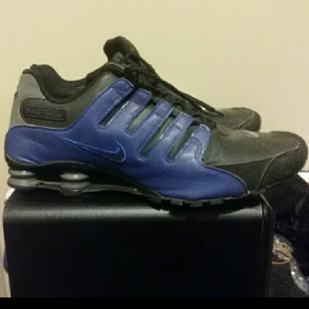 Men's Nike Shox